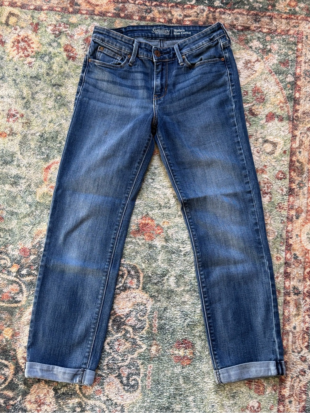Signature by Levi Strauss Women's Modern Slim Cuffed Jeans in Dark Blue